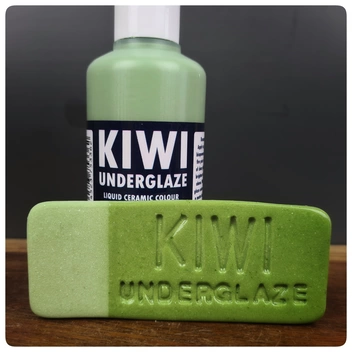 Kiwi Underglaze 100ml