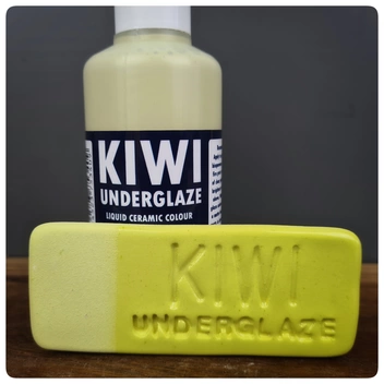 Kiwi Underglaze 100ml