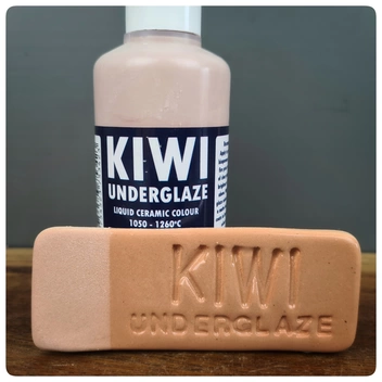 Kiwi Underglaze 100ml