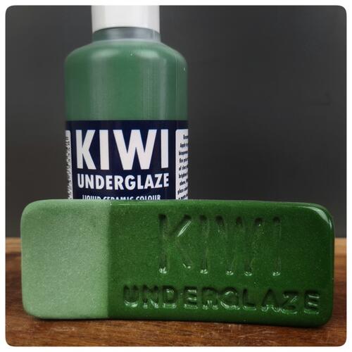 Kiwi Underglaze 100ml